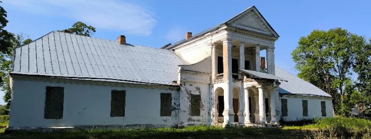 Уникальная усадьба с дворянской историей продается в Гродненской области