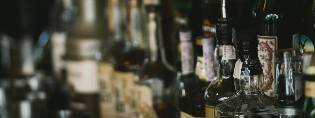 В Беларуси ограничат продажу алкоголя в День последнего звонка: где и когда нельзя купить спиртное