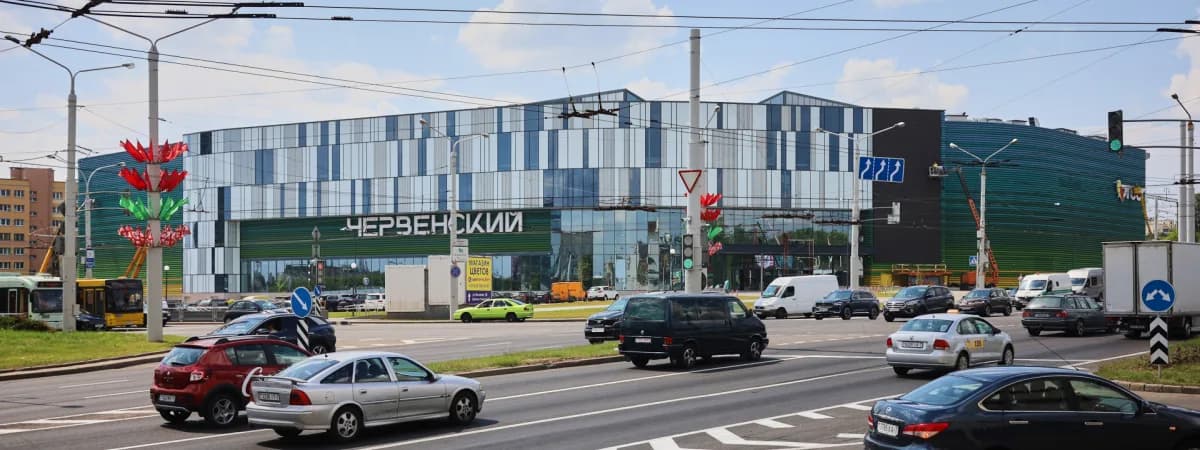 ТРЦ «ЧЕРВЕНСКИЙ» начинает работу с открытия двух флагманских магазинов — Green и NewYorker