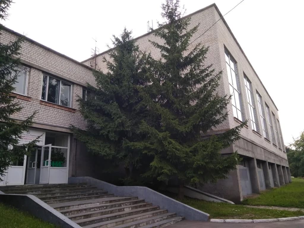 Физкультурно-оздоровительный комплекс Ампласт — фото 2