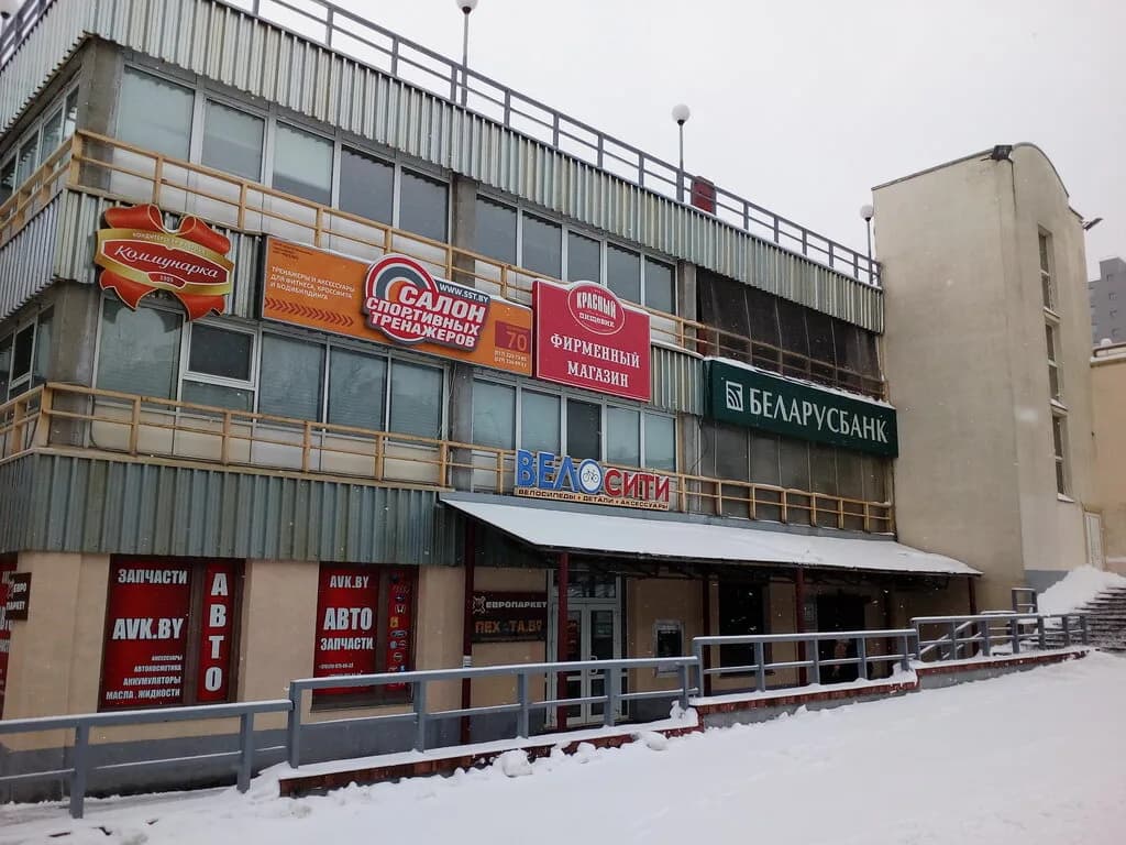 Магазин по продаже фитнес-оборудования и аксессуаров для дома и спортивных залов «Салон спортивных тренажеров» — фото 5