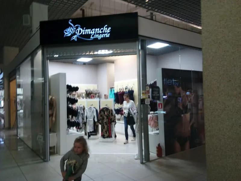 Dimanche Lingerie