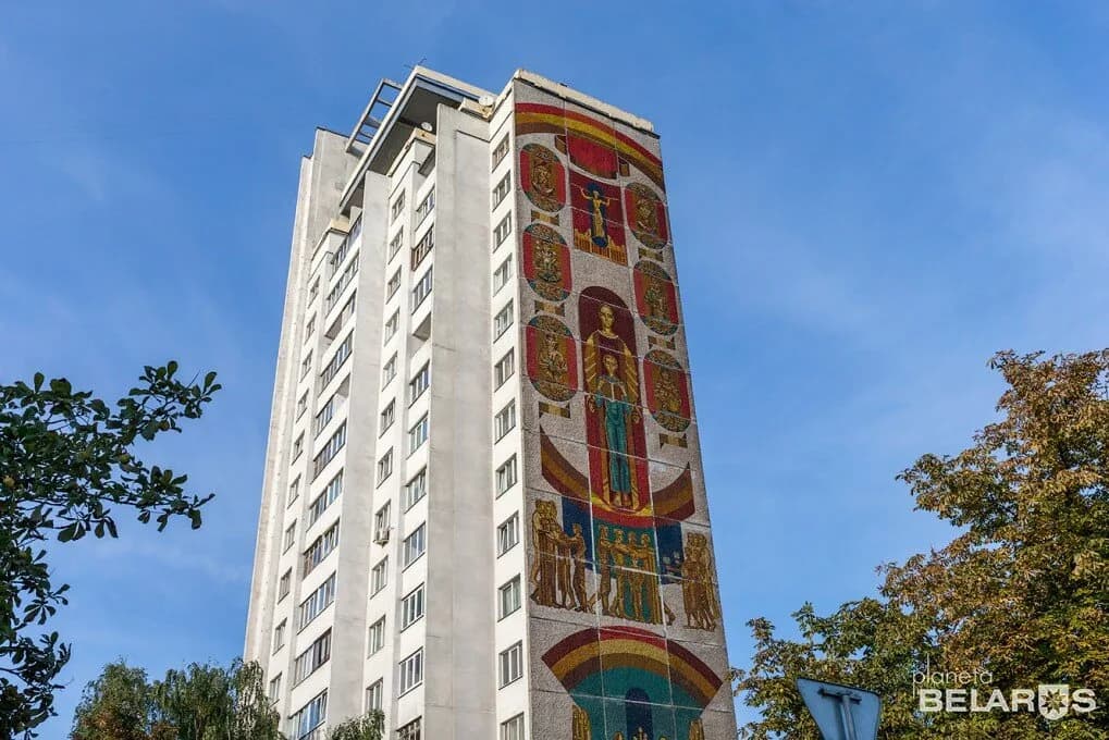 Мозаичные панно Кищенко на проспекте Независимости — фото 6