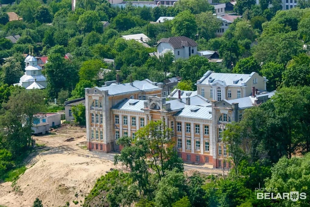Здания гинекологической больницы и родильного дома — фото 3
