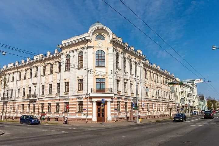 Здание бывшего Орловского банка