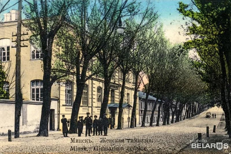 Бывшая Мариинская женская гимназия