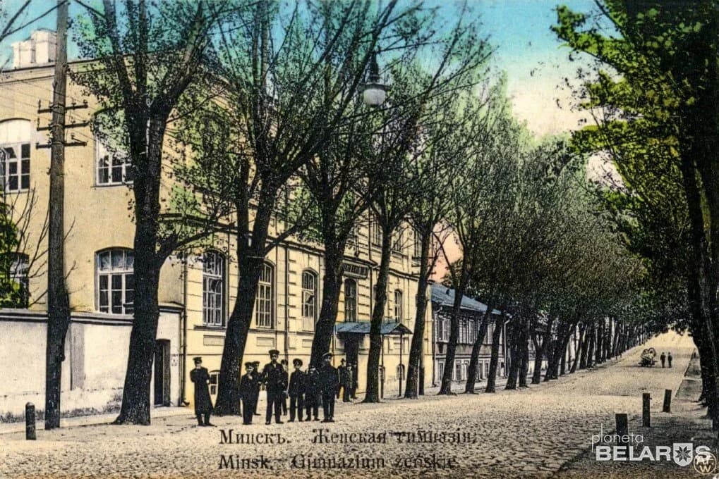 Бывшая Мариинская женская гимназия