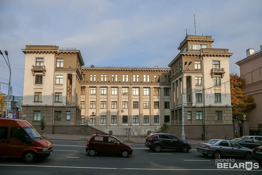 Бывшая гостиница Белорусского военного округа — фото 2