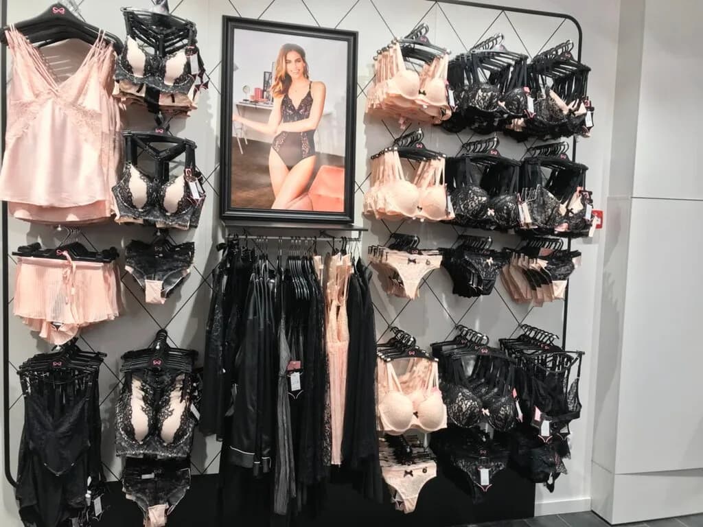 Hunkemöller — фото 5