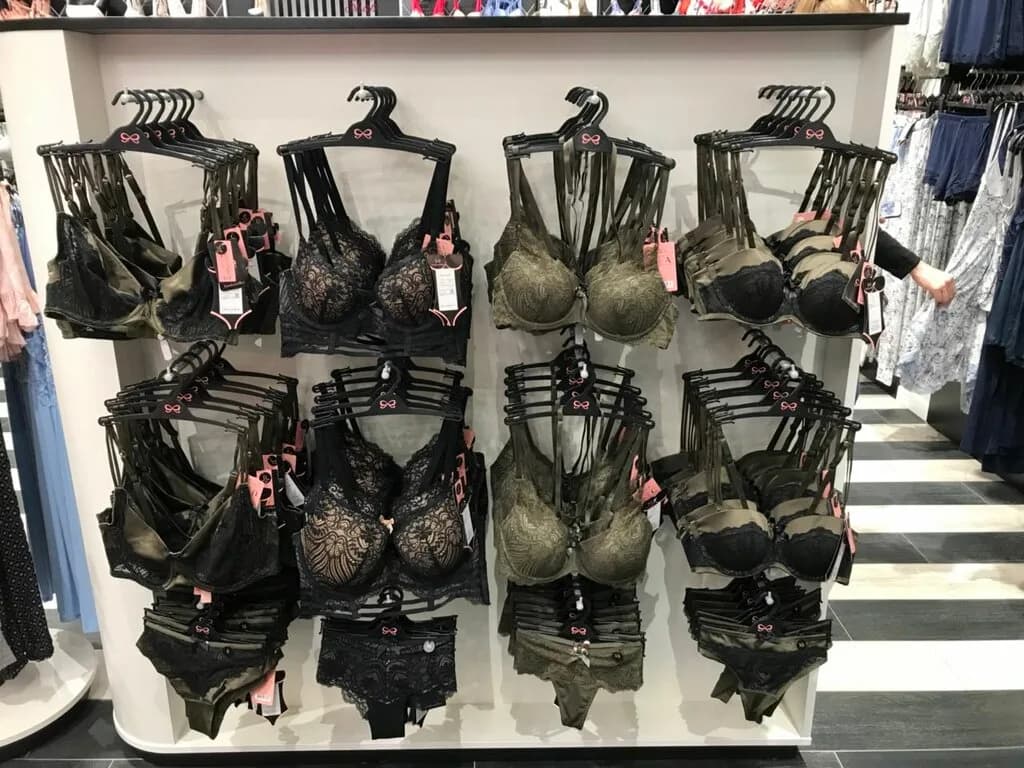 Hunkemöller — фото 4