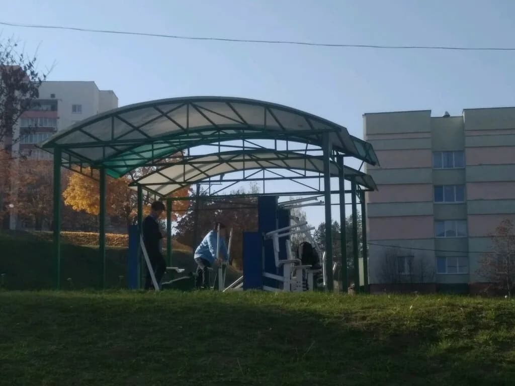 Спортивная площадка — фото 4