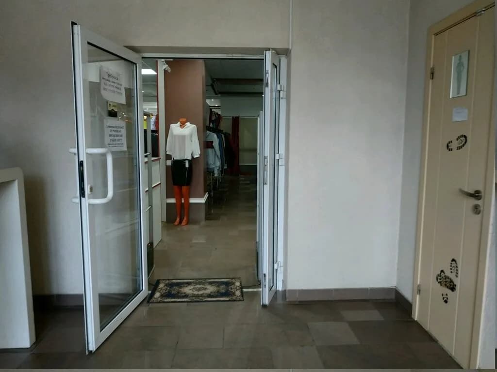 Магазин одежды — фото 3