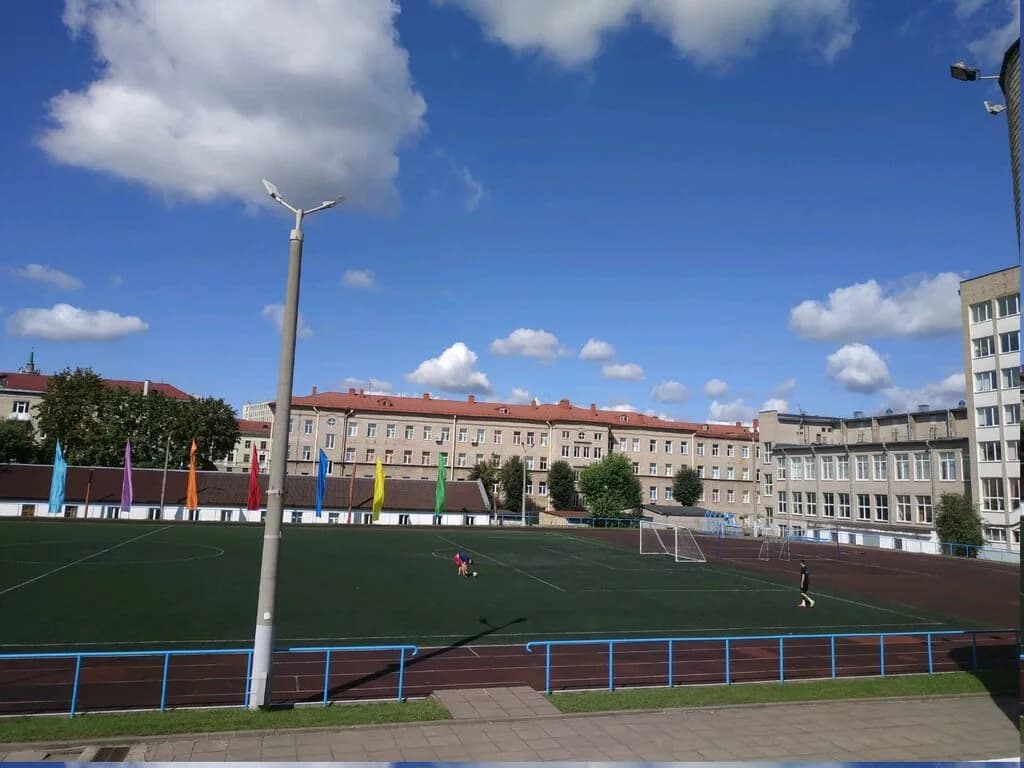 Стадион БГУИР — фото 3