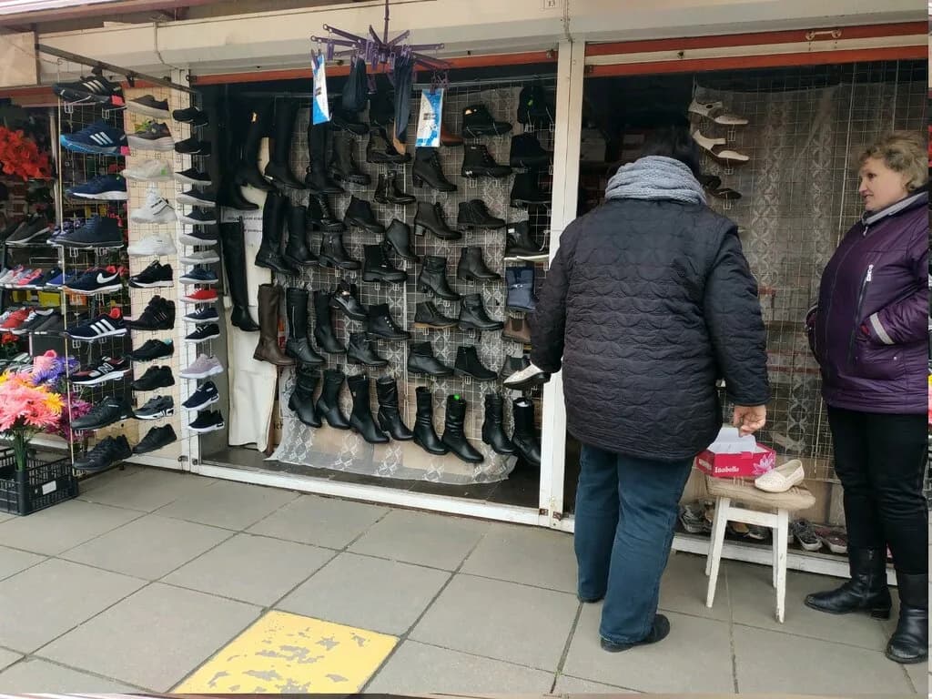 Магазин обуви — фото 6