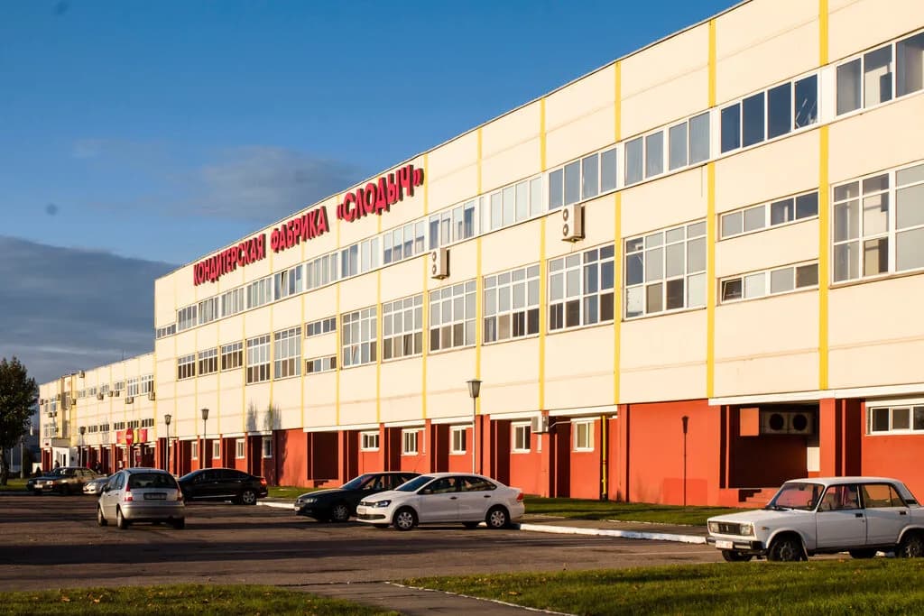 Фирменный магазин «Слодыч», ул. Радиальная 54/2 — фото 3