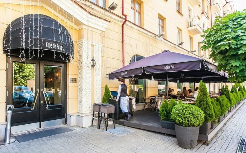Cafe De Paris (Кафе де Пари)