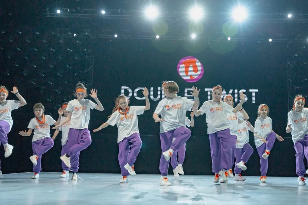 Double Twist Dance