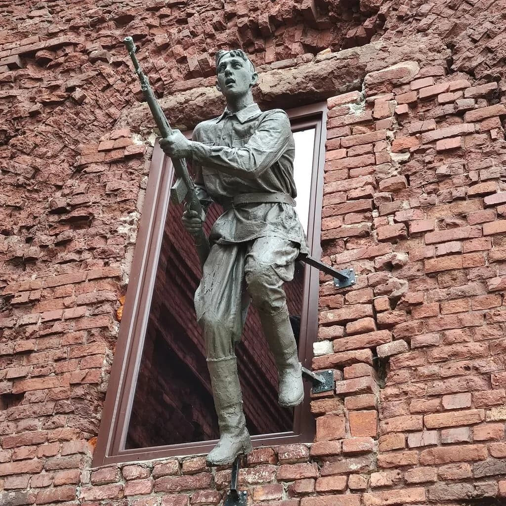 Кольцевая казарма — фото 2