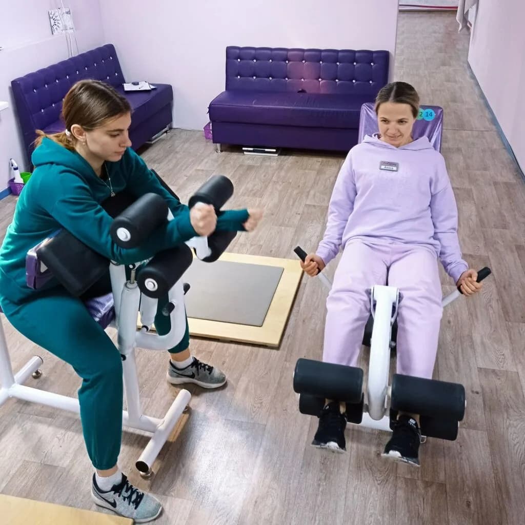Фитнес-клуб для женщин «FitCurves (ФитКёрвс)» — фото 3