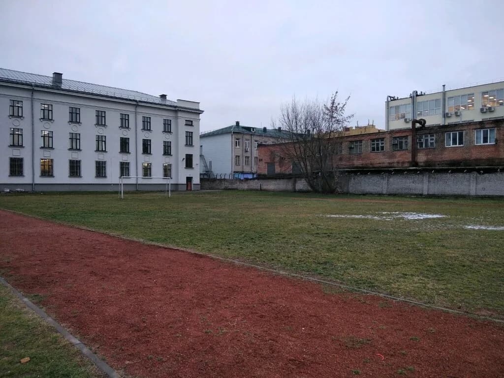 Белорусская государственная академия связи, стадион — фото 3