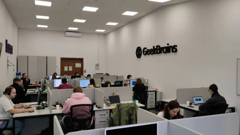 GeekBrains