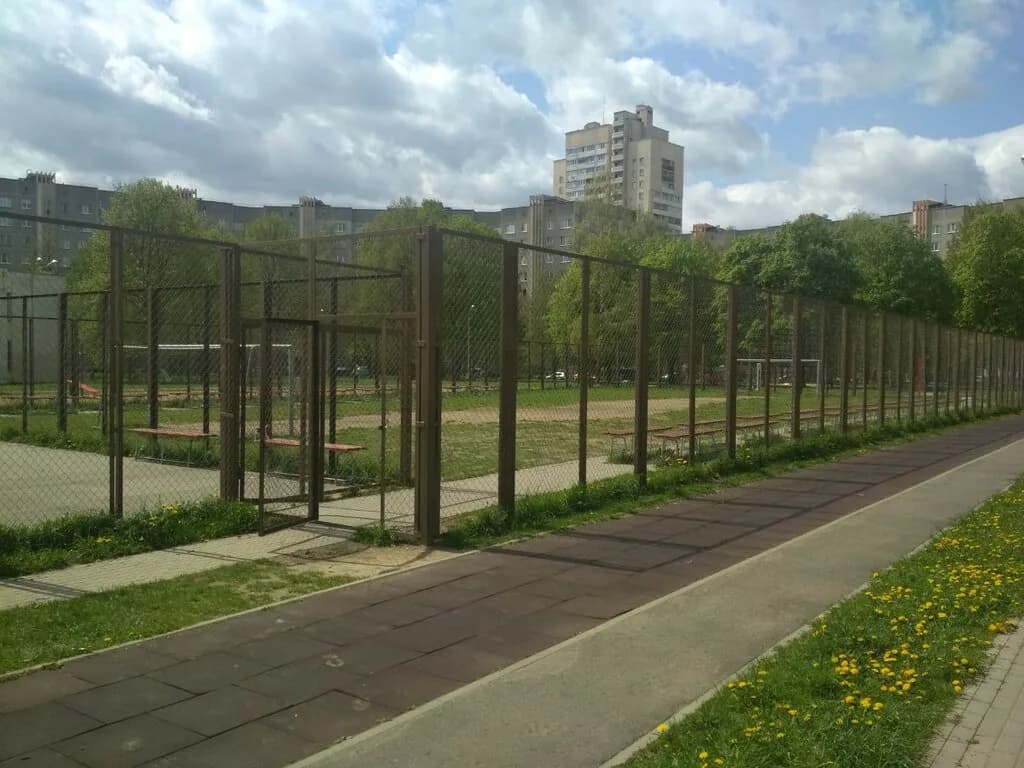 Футбольный стадион — фото 3
