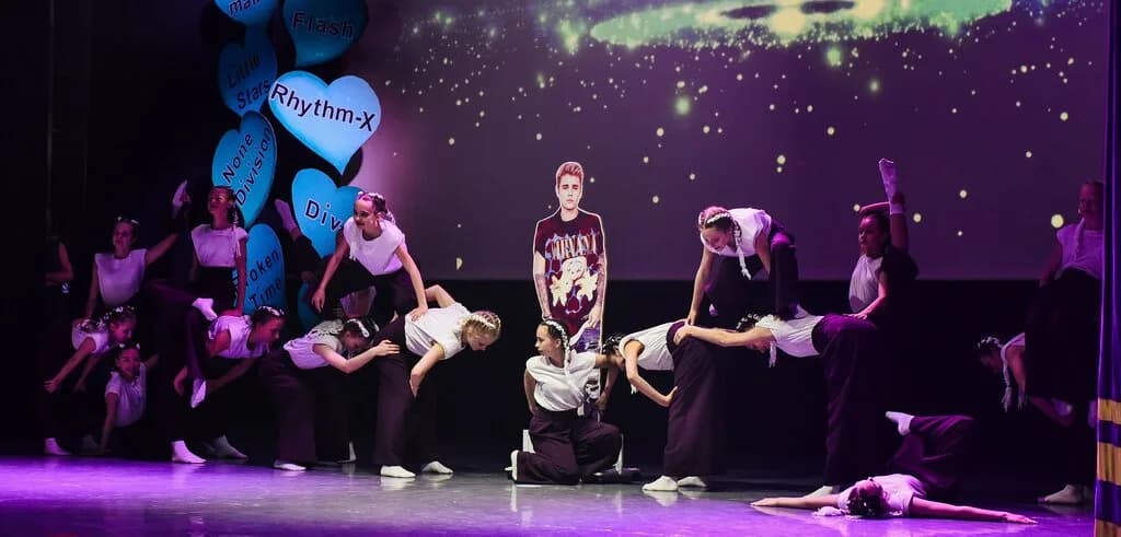DanceUp-Studio