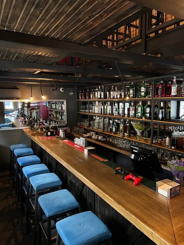 The Bar — фото 2