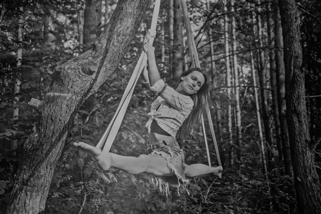 Школа танцев «Pole Esthetics (Поул Эстетикс)» — фото 3