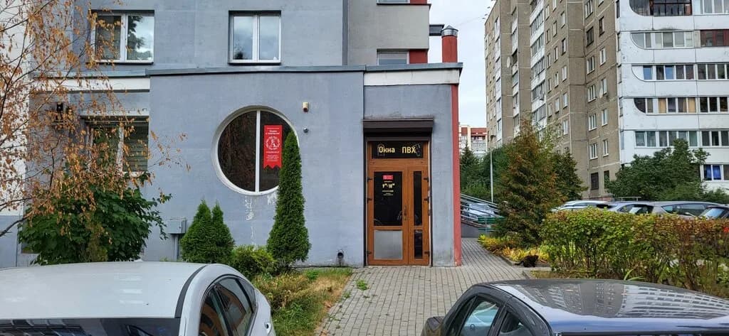 Алиса в Зазеркалье