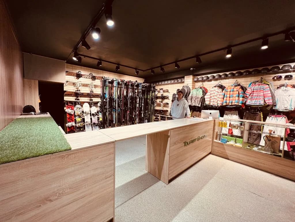 TouristShop — фото 2