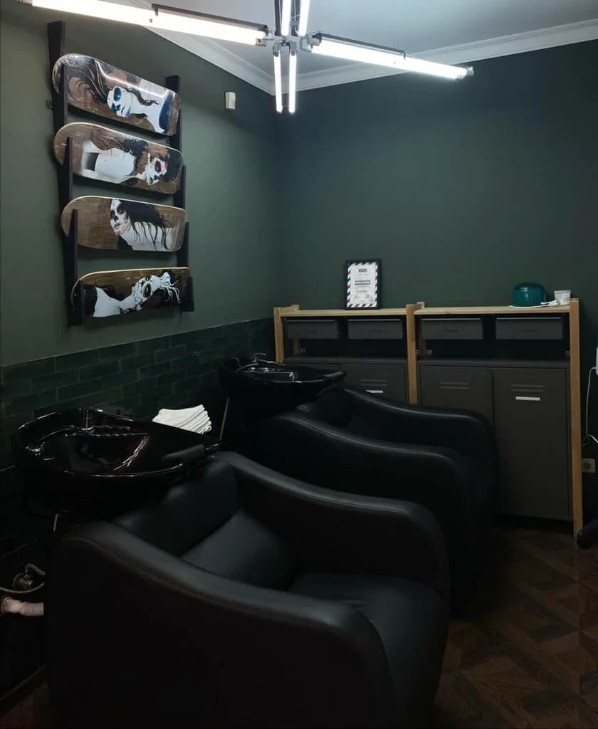 Мужская парикмахерская «CUT Barbershop (КAT Барбершоп)» — фото 4