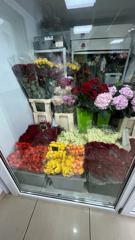 Цветочка. бел