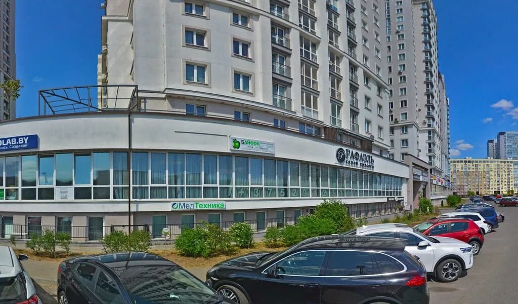 Апартаменты с отдельной спальней возле Нац. библиотеки