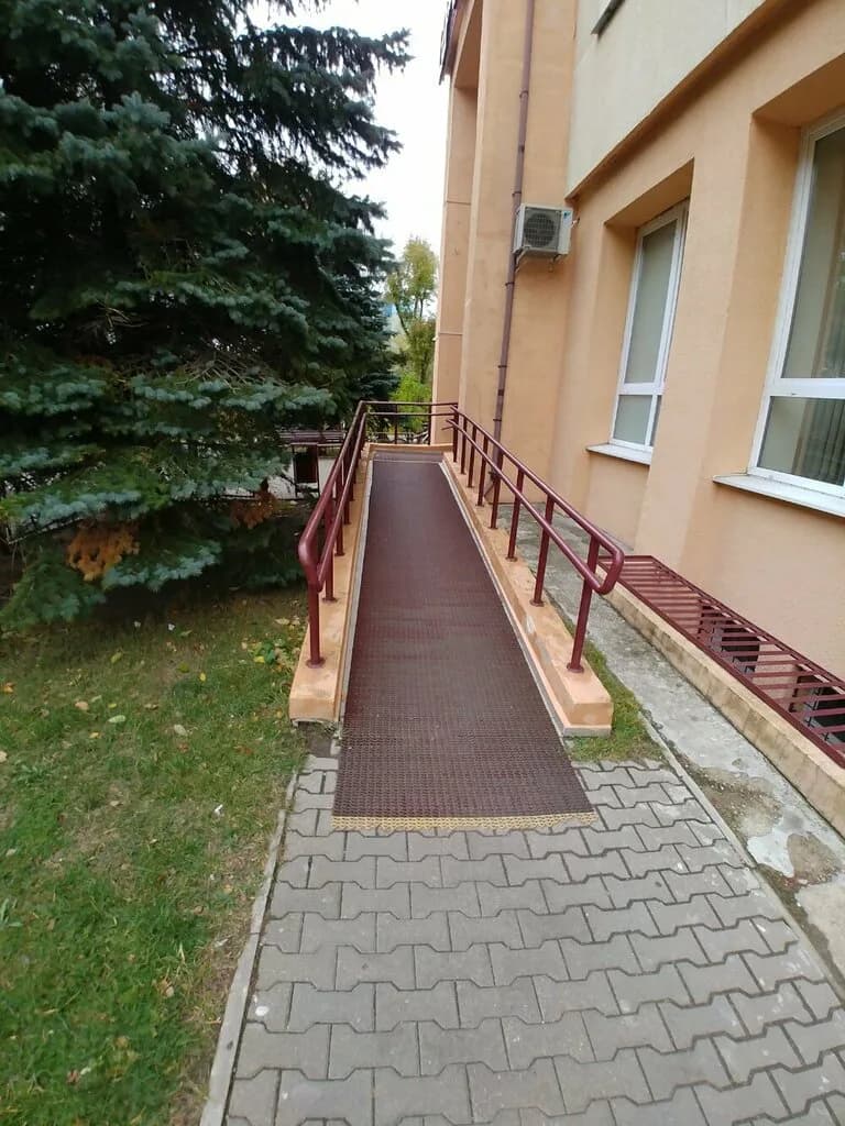 Государственное учреждение «Университетская стоматологическая клиника» — фото 4