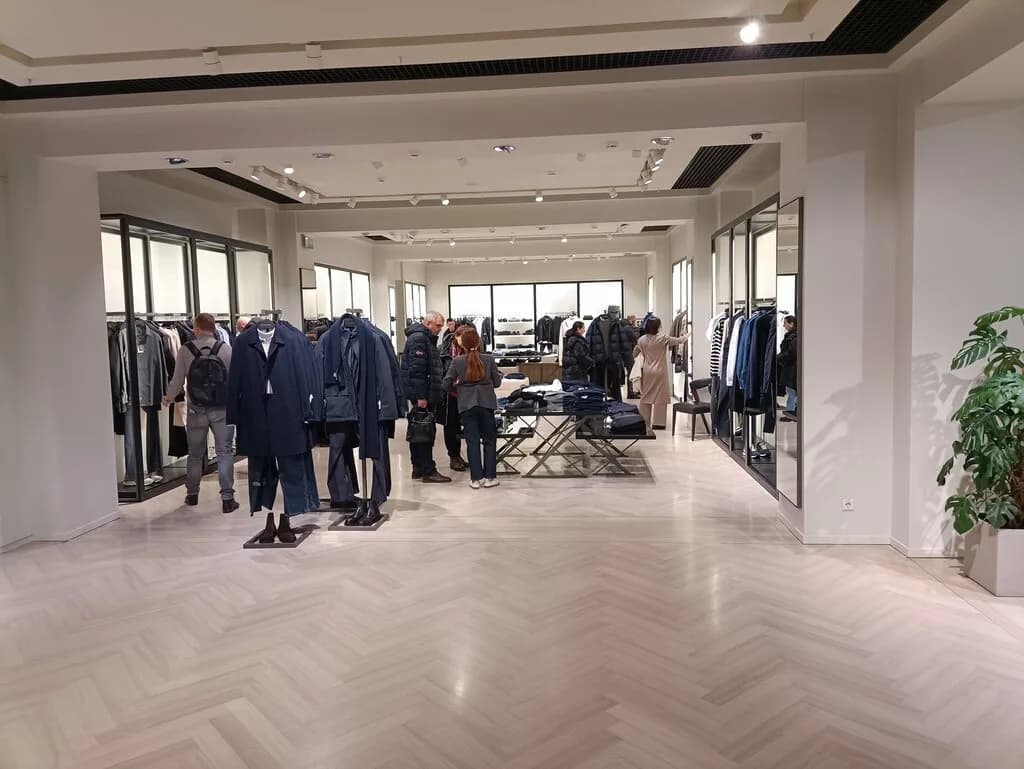 Магазин одежды «Massimo Dutti (Масимо Дути)» — фото 4