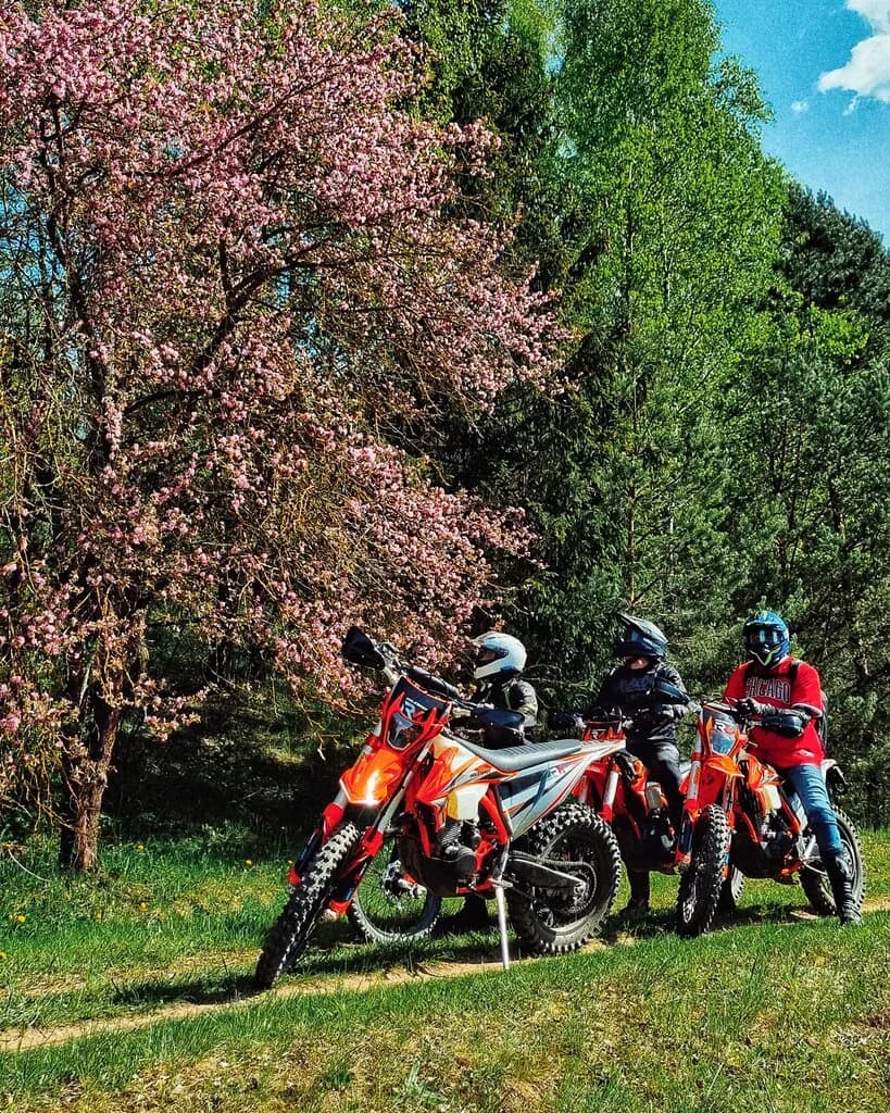 Bzik Enduro