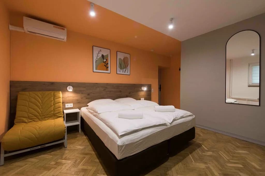 Гостиница «Urban Hostel (Урбан Хостел)»