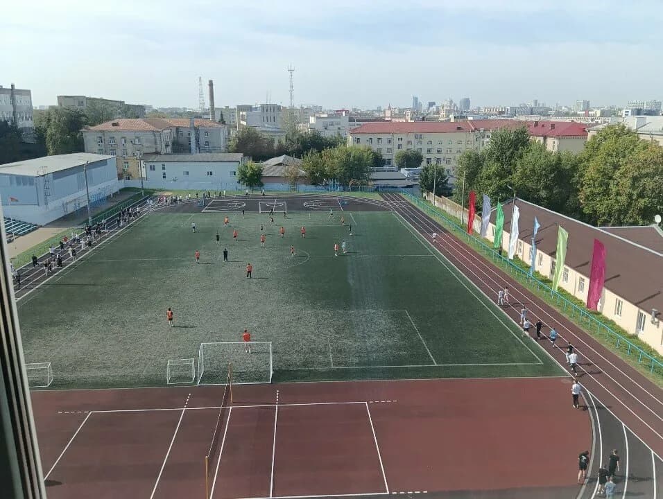 Стадион БГУИР — фото 2