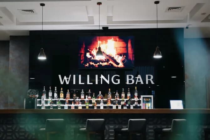 Willing Bar
