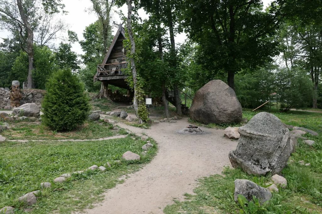 Дом ведуньи — фото 2