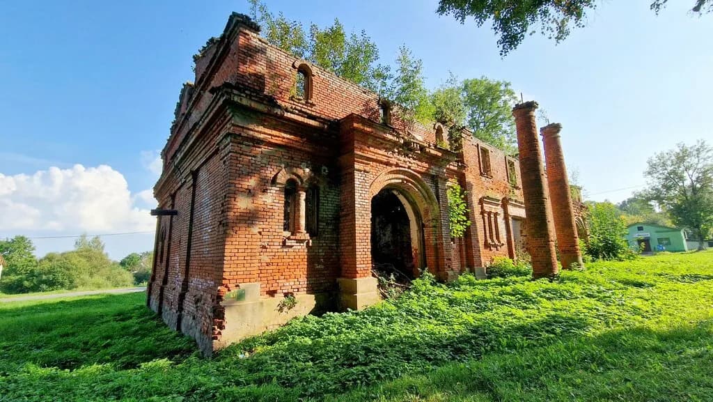 Конюшня