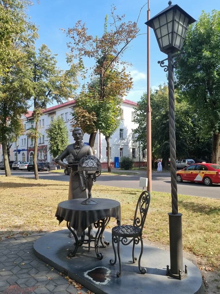 Сквер старых фонарей
