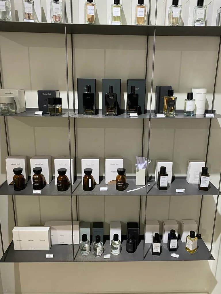 Магазин одежды «Massimo Dutti (Масимо Дути)»