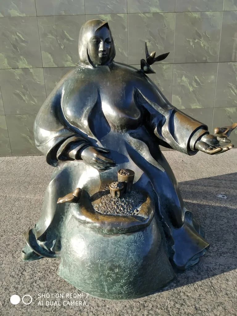 Торговка семечками — фото 4
