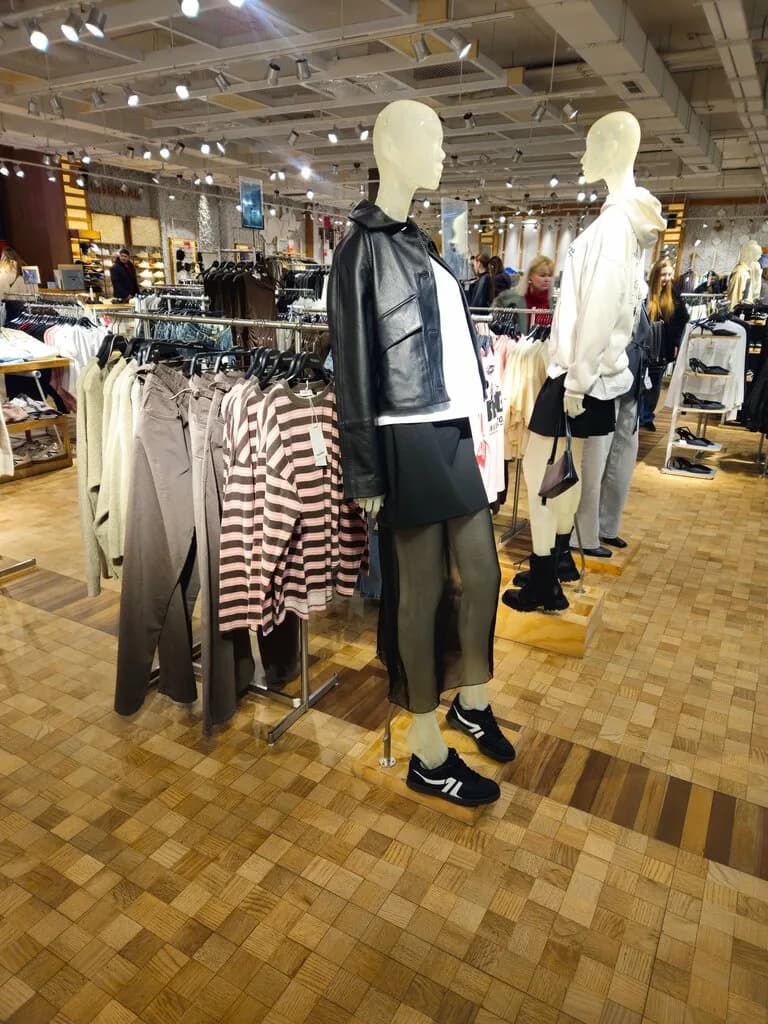 Магазин одежды «Pull&Bear (Пул энд Беа)» — фото 6