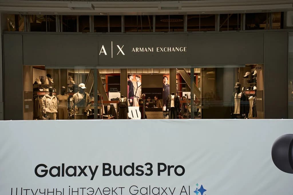 Магазин одежды «Armani Exchange (Армани Эксченж)» — фото 5