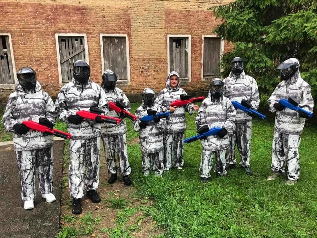 Полярис