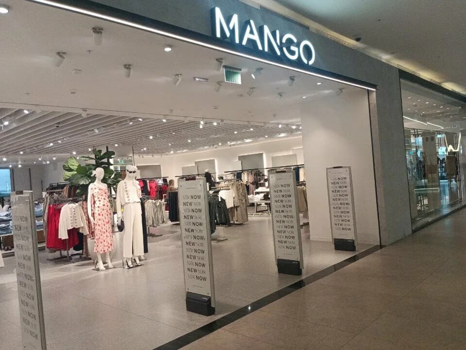 Магазин женской одежды и аксессуаров «Mango (Манго)» — фото 4
