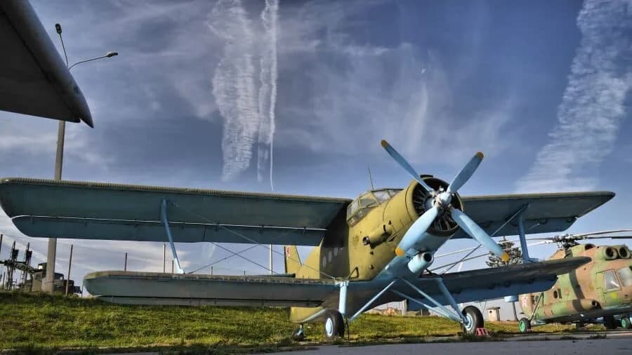 Легкий транспортный самолет Ан-2
